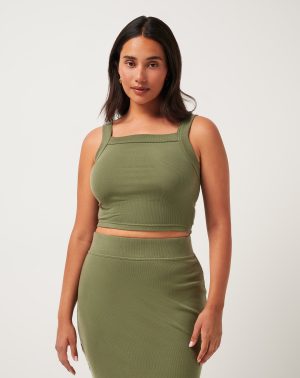 Cloud Rib Pinot Tank