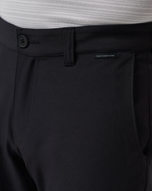 Wanderlust Short 9In