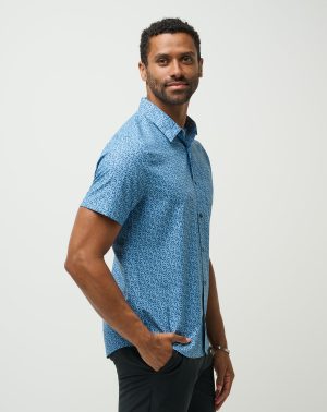 Techwoven Country Mile Button-Up