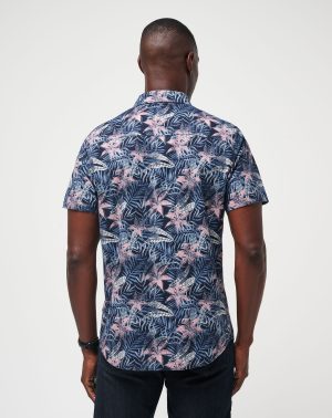 Shoot The Channel Button-Up