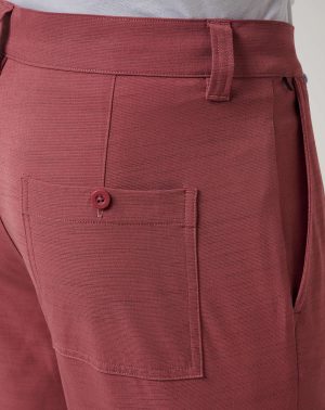 Travel Year Short 9In