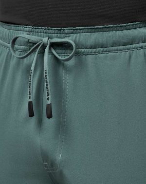 Meridian Active Short 7.5In